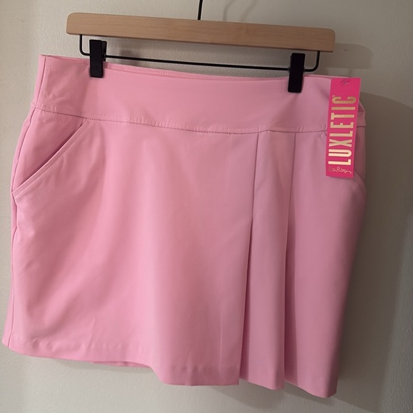 LILLY PULITZER UPF 50+ Luxletic Antibes Skort
size 12, conch shell pink, NWT - Picture 2 of 12
